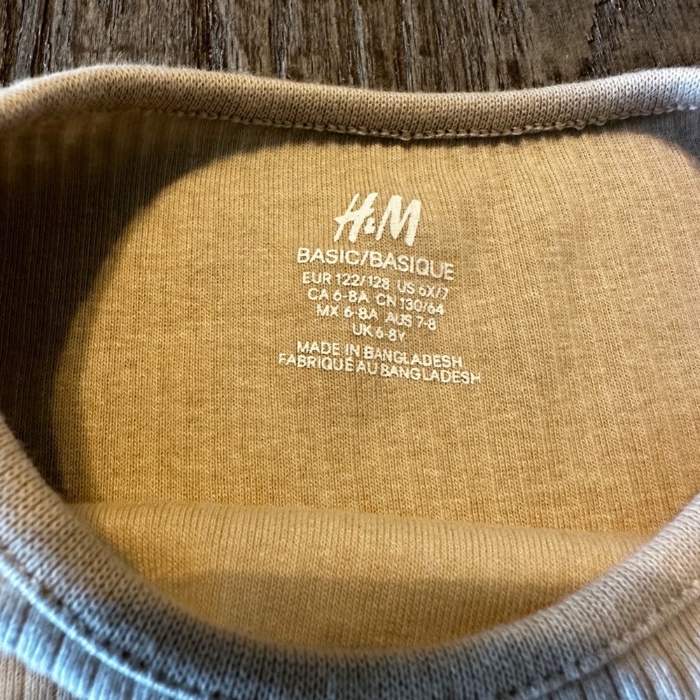 Shirt - Picture 2 of 3